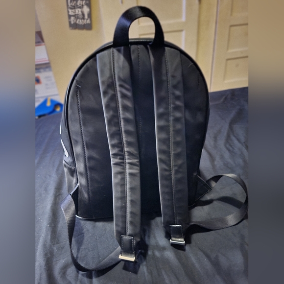 MICHAEL KORS BLACK AND WHITE BACKPACK - Picture 12 of 12